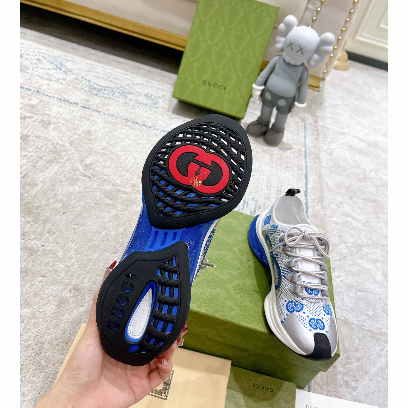 Gucci Run Sneaker  - 