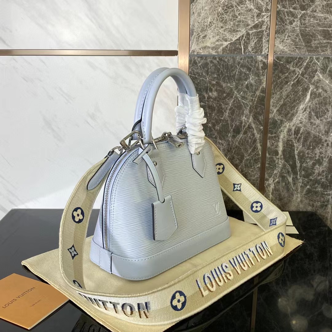 Louis Vuitton Montaigne BB Handbag (23.5-17.5-11.5cm) - PerfectKickZ