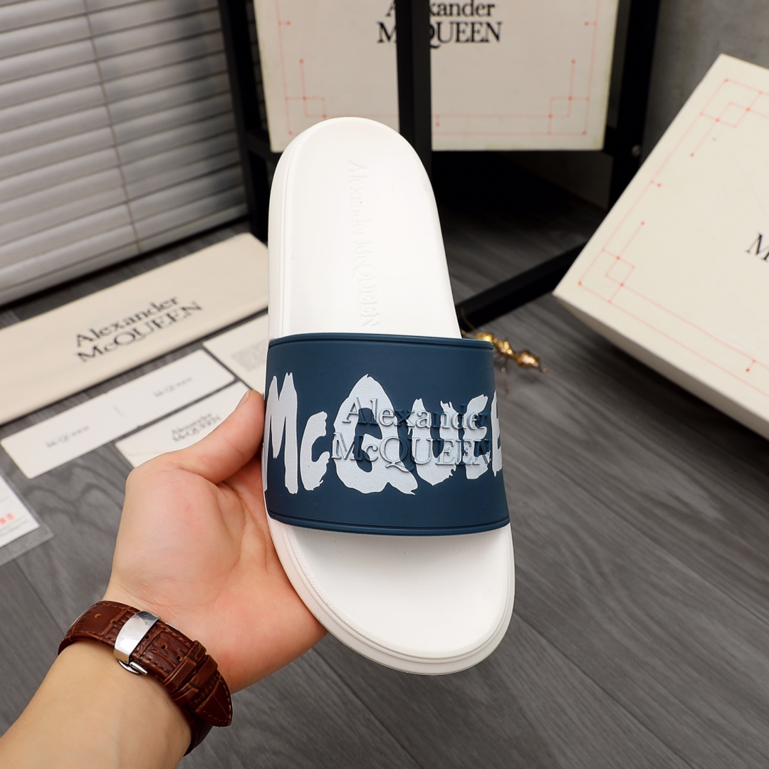 Alexander Mqueen Logo Slipper - PerfectKickZ