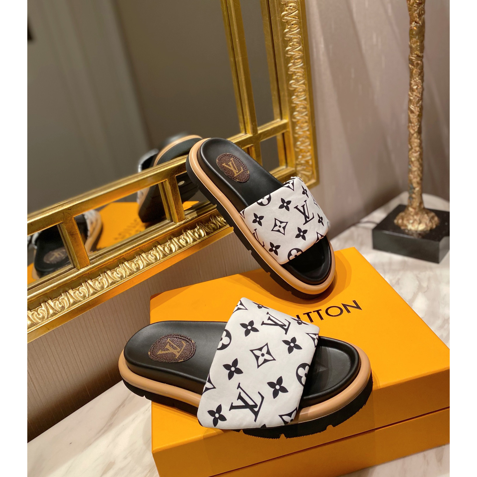 Louis Vuitton Pool Pillow Comfort Mules - PerfectKickZ