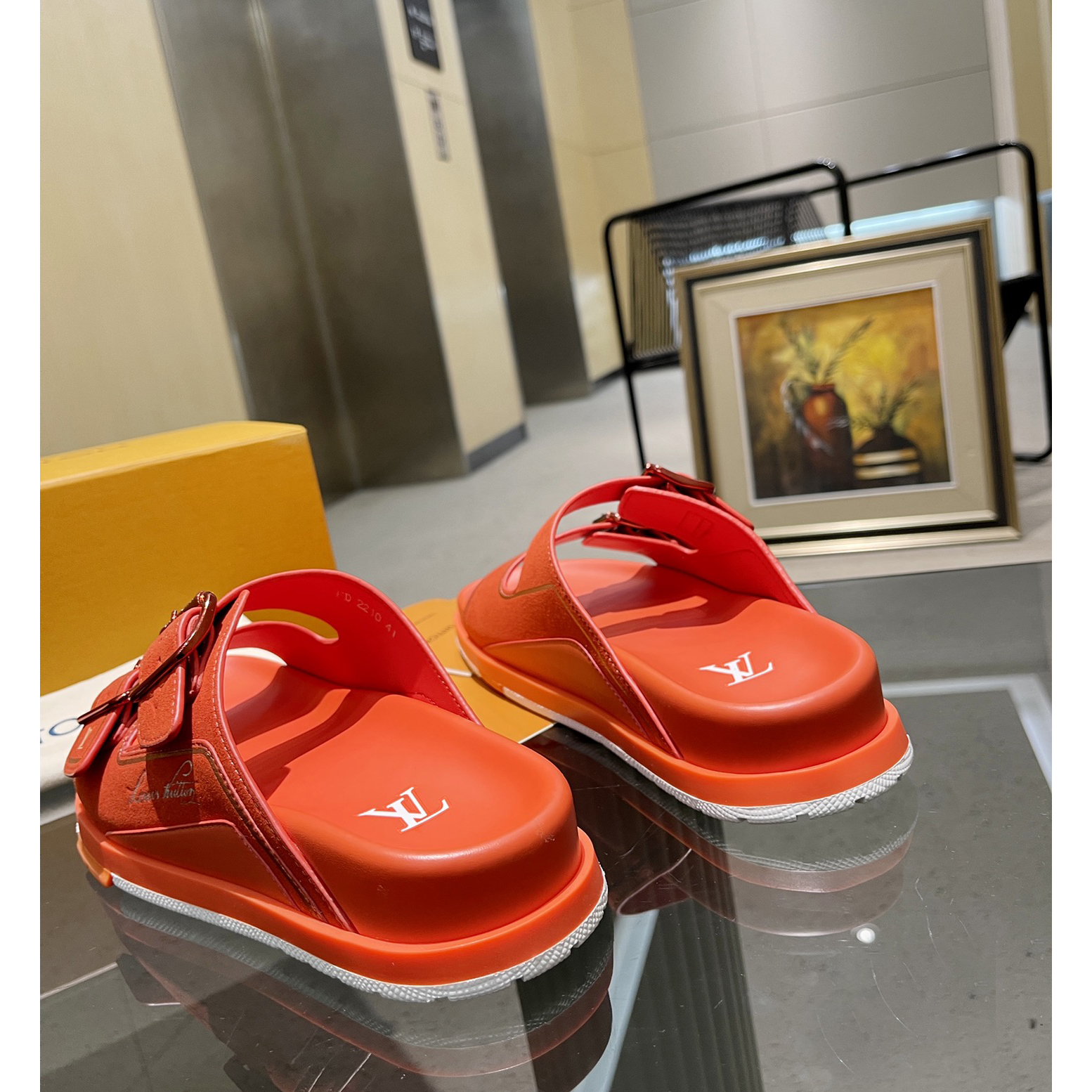 Louis Vuitton Men's Trainer Slippers - PerfectKickZ