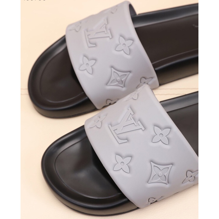 Louis Vuitton Monogram Slippers - PerfectKickZ