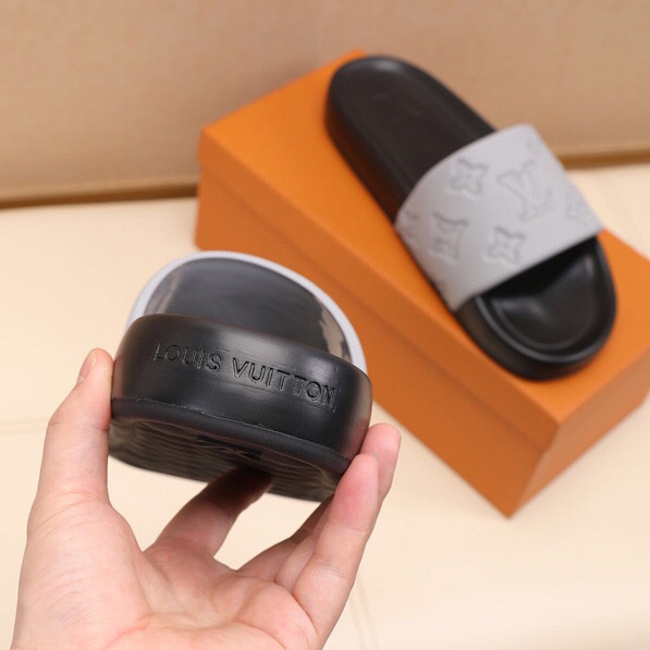 Louis Vuitton Monogram Slippers - PerfectKickZ