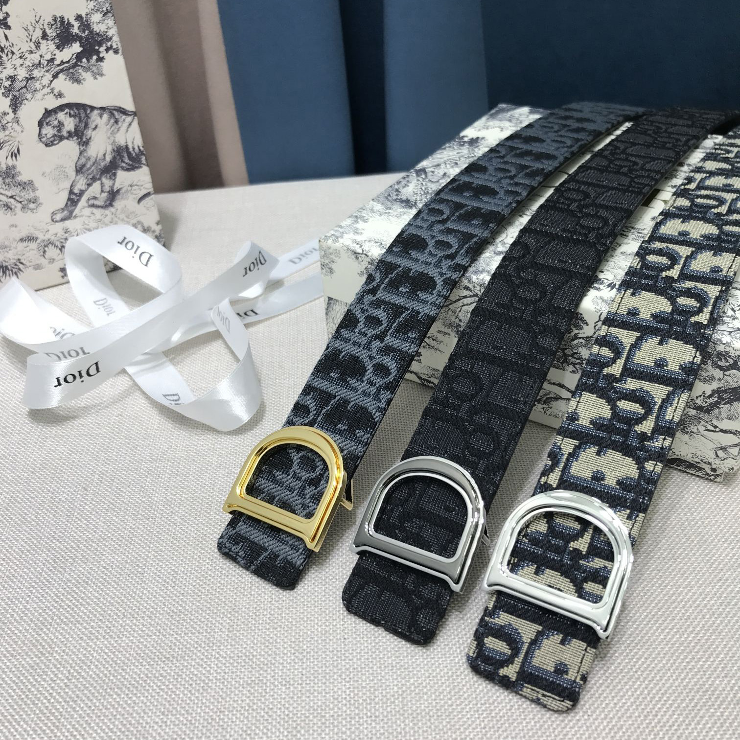 Dior Leather Belt With 'D' Buckle - PerfectKickZ