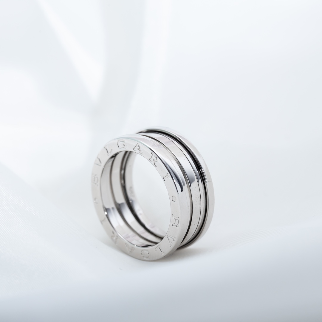 Bvlgari Ring - PerfectKickZ