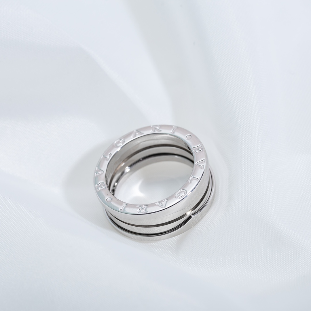 Bvlgari Ring - PerfectKickZ