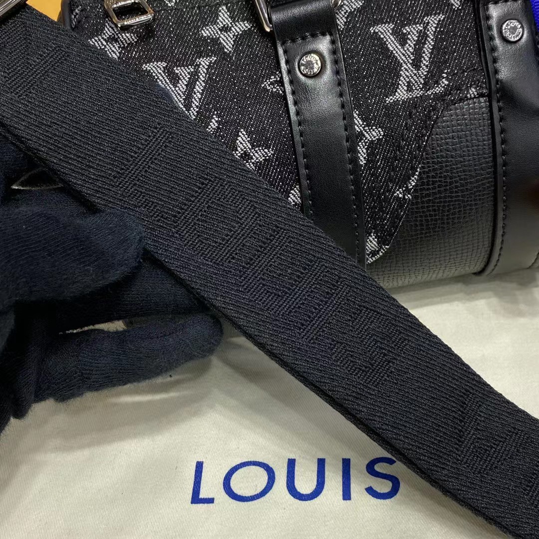 Louis Vuitton  Monogram Drip Handbag(21-12-9cm) - PerfectKickZ