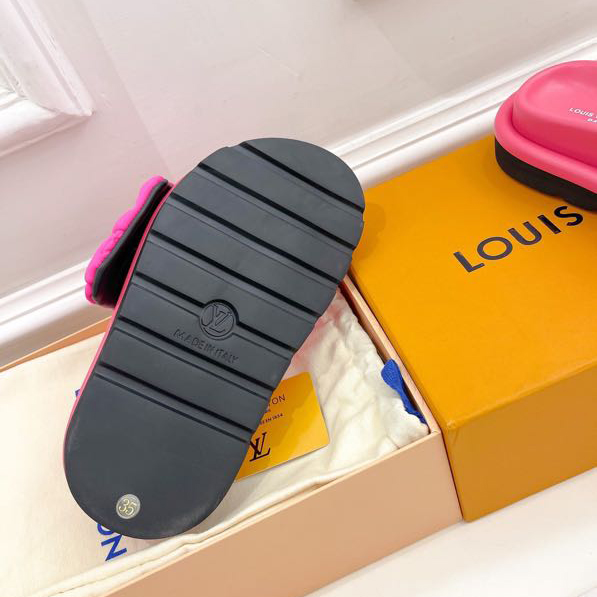 Louis Vuitton Pool Pillow Comfort Mules - PerfectKickZ