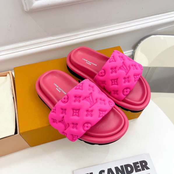 Louis Vuitton Pool Pillow Comfort Mules - PerfectKickZ