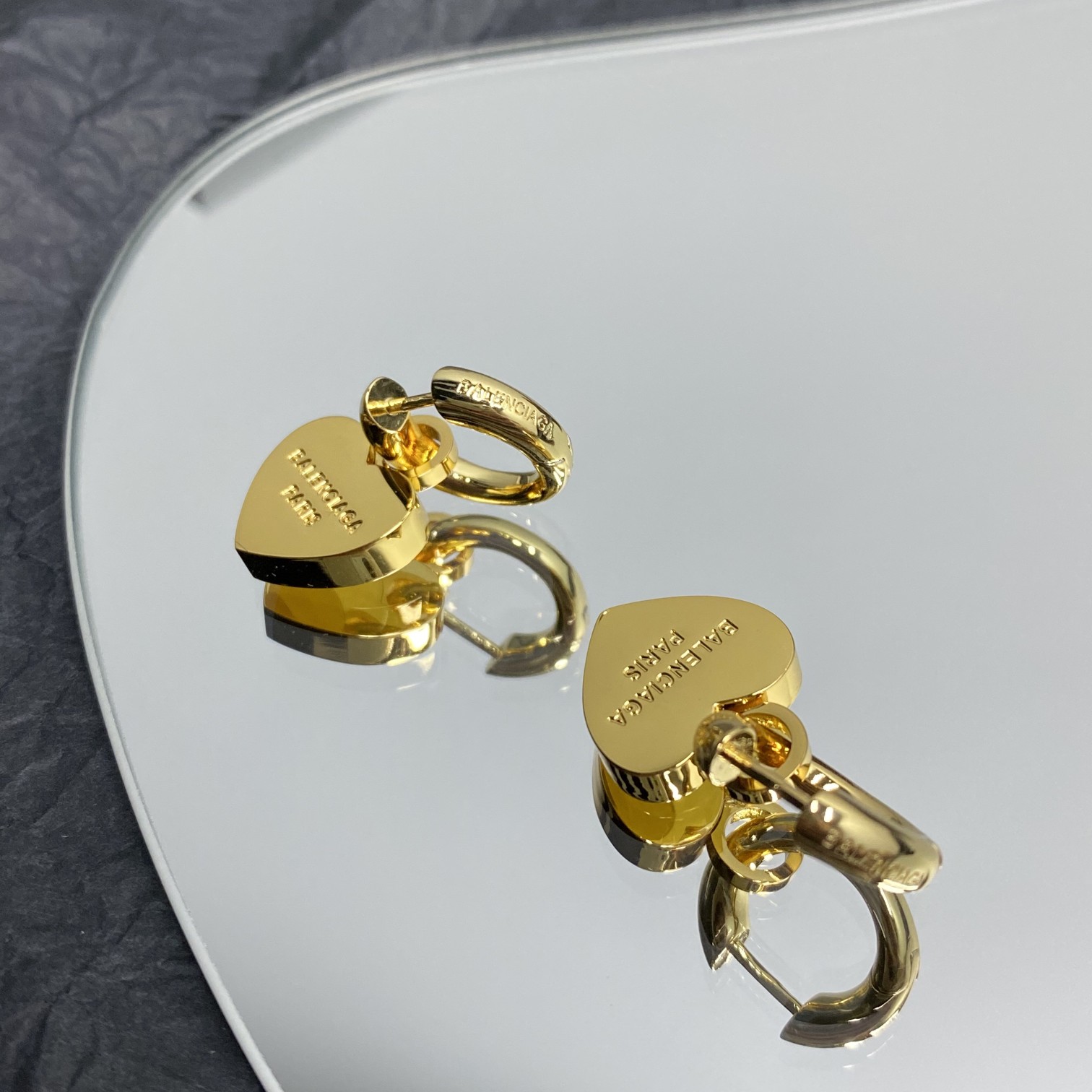 Balenciaga  Engraved Heart Earrings - PerfectKickZ