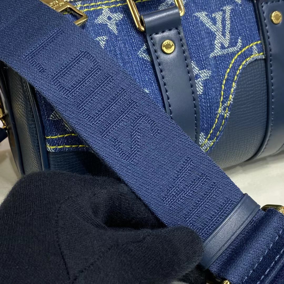 Louis Vuitton  Monogram Drip Handbag(21-12-9cm) - PerfectKickZ