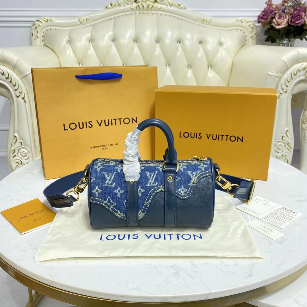 Louis Vuitton  Monogram Drip Handbag(21-12-9cm) - PerfectKickZ