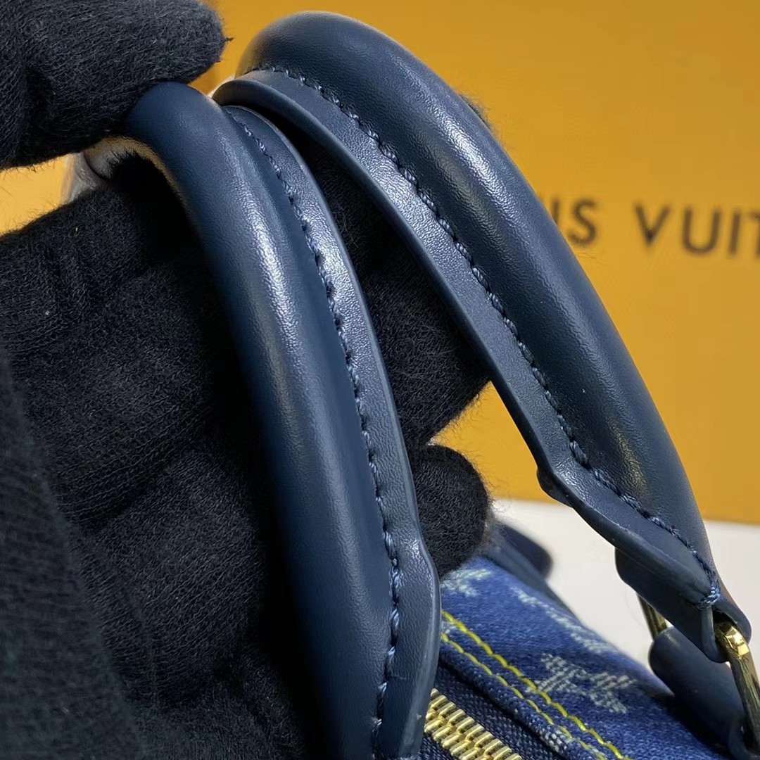 Louis Vuitton  Monogram Drip Handbag(21-12-9cm) - PerfectKickZ