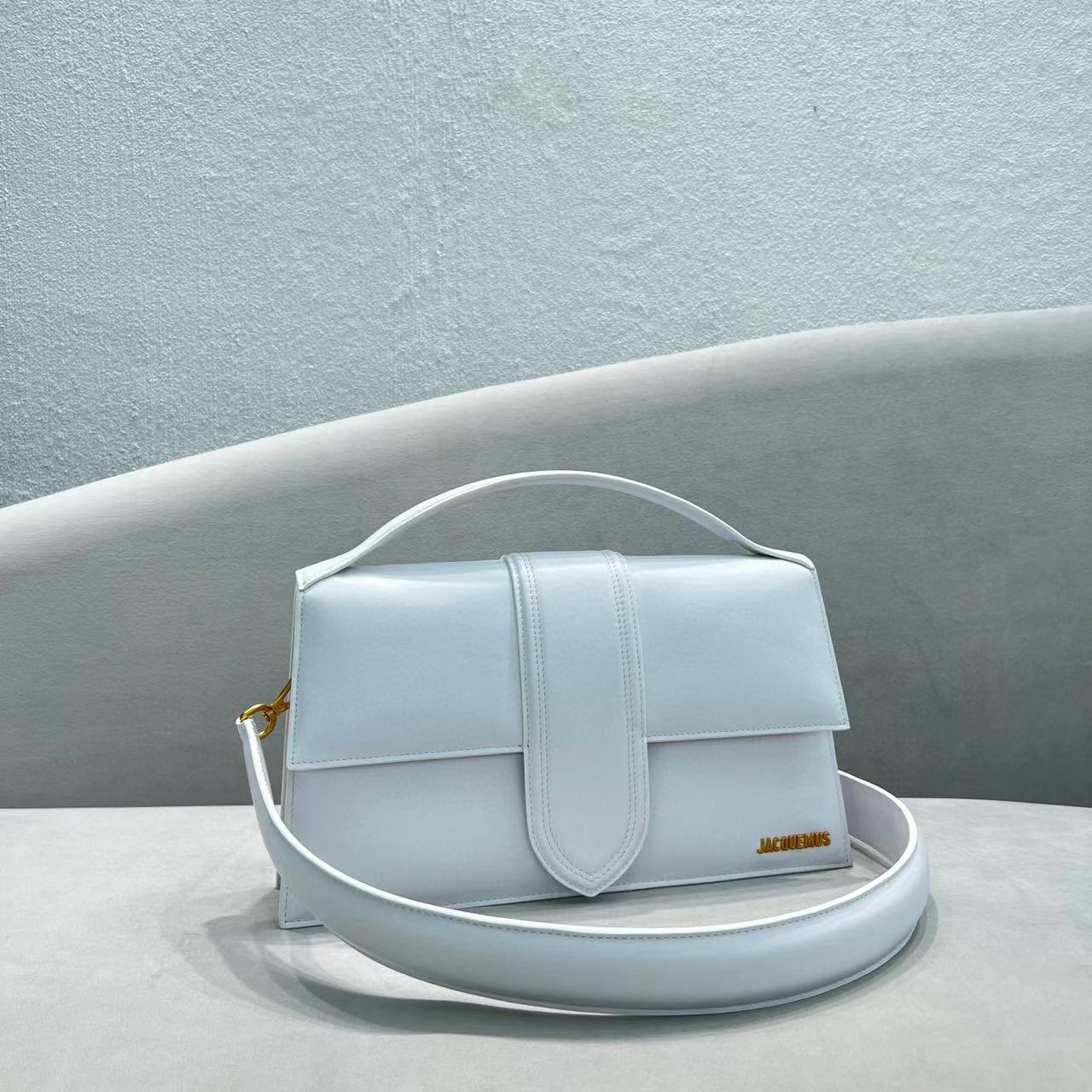 Jacquemus Leather  Handbag In White - PerfectKickZ