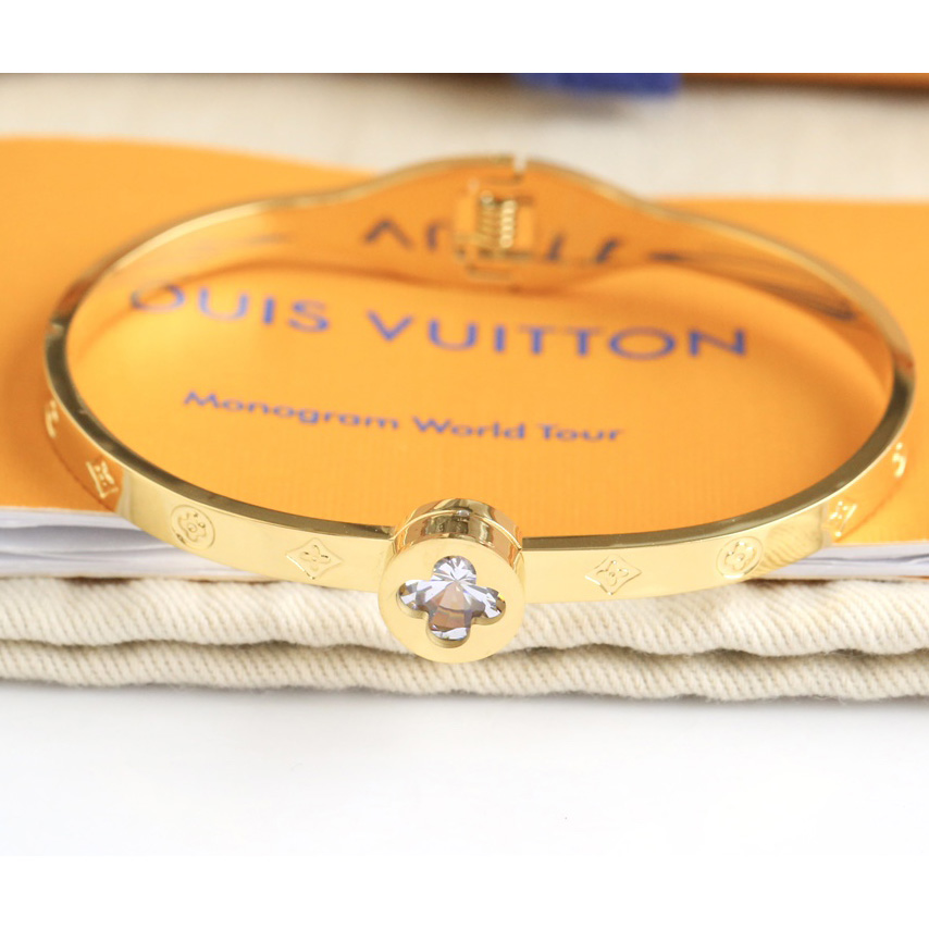 Louis Vuitton Bracelet - PerfectKickZ