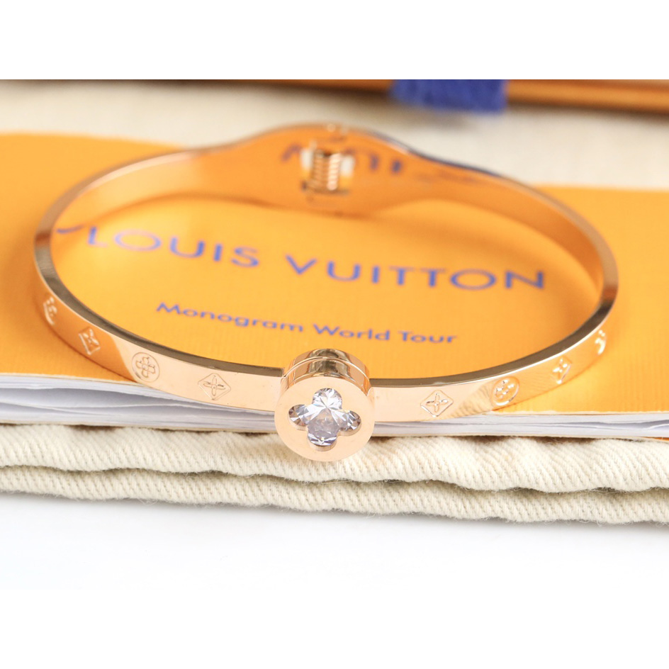 Louis Vuitton Bracelet - PerfectKickZ