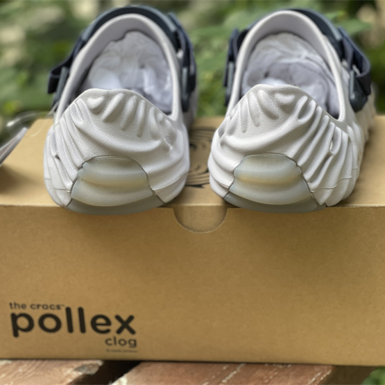 Salehe Bembury × CrocsPollex Clog "Cucumber"  - 