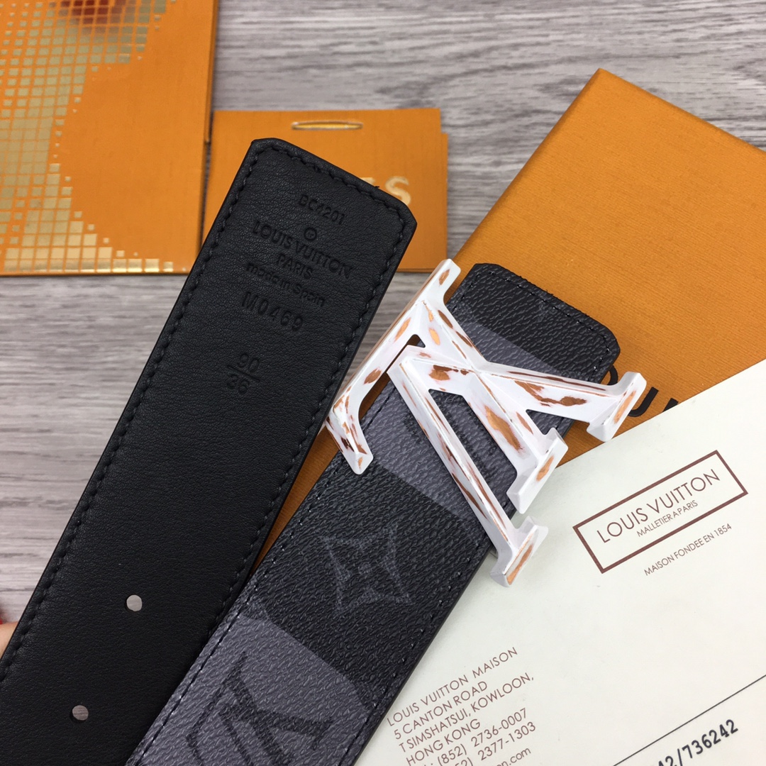 Louis Vuitton Squared LV 40mm Belt - PerfectKickZ