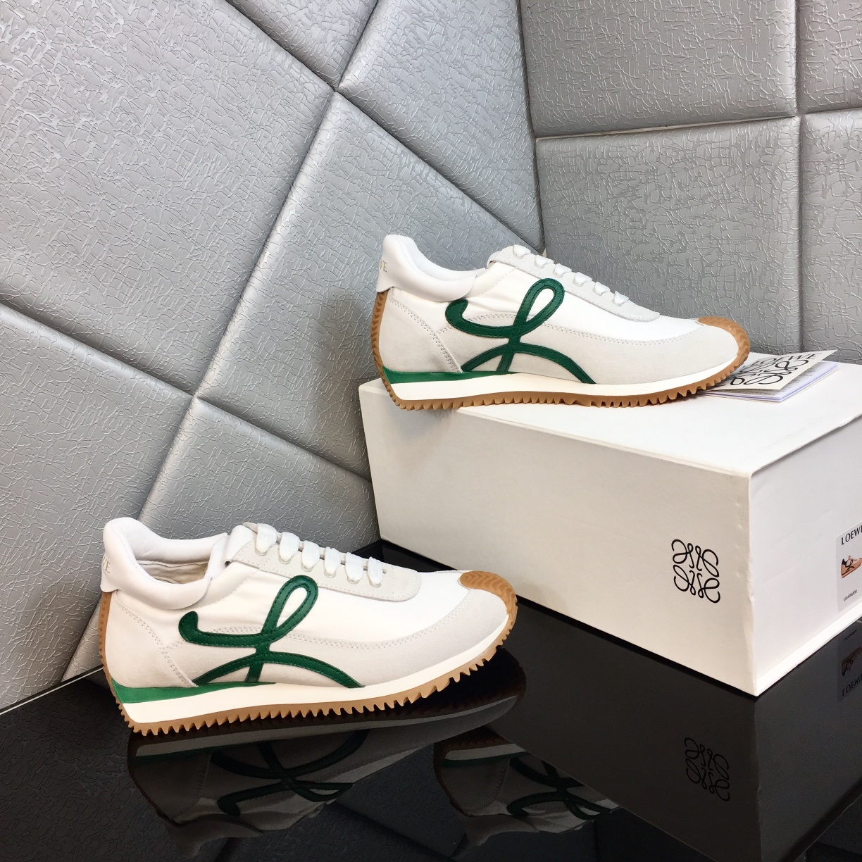 Loewe Flow Runner In Calfskin - PerfectKickZ