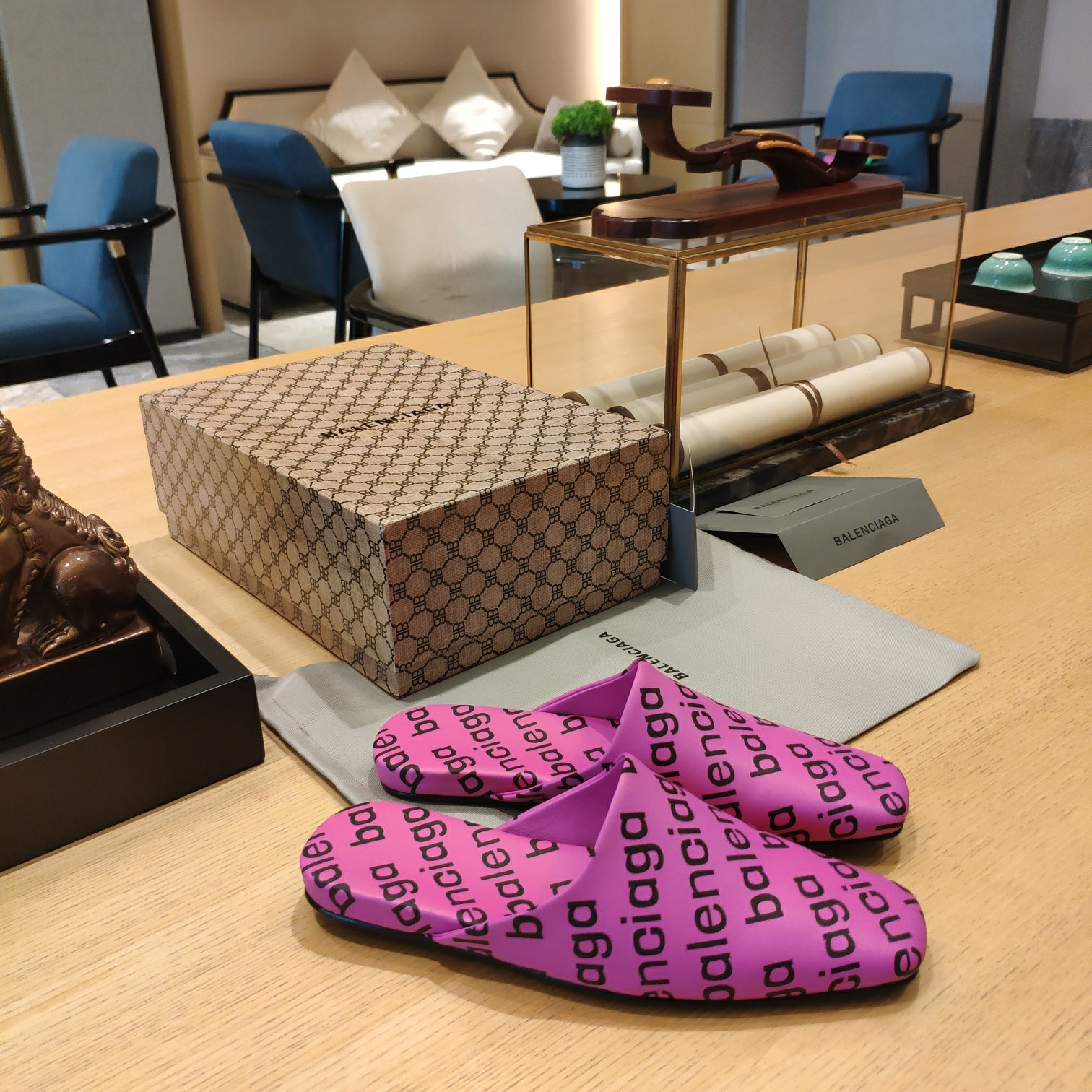 Balenciaga Logo  Leather Backless Loafers - PerfectKickZ
