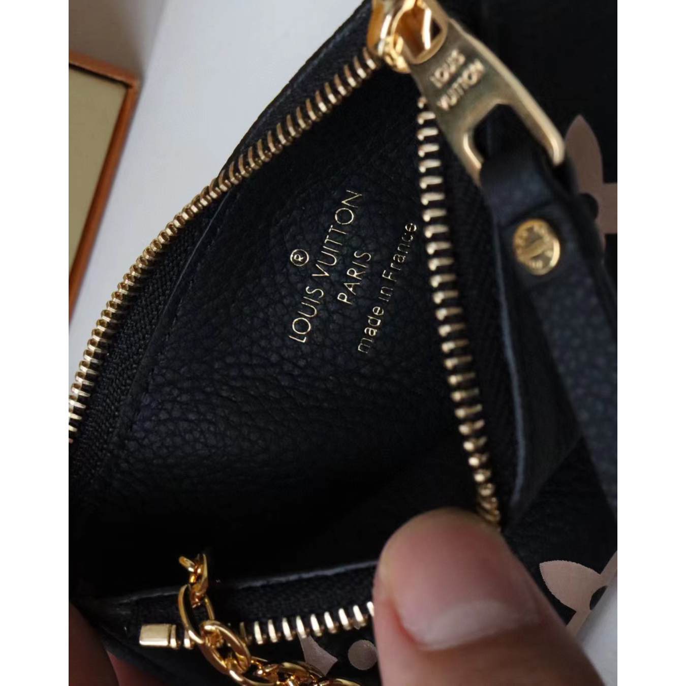 Louis Vuitton Key Pouch(13.5-7-1.5cm) - PerfectKickZ