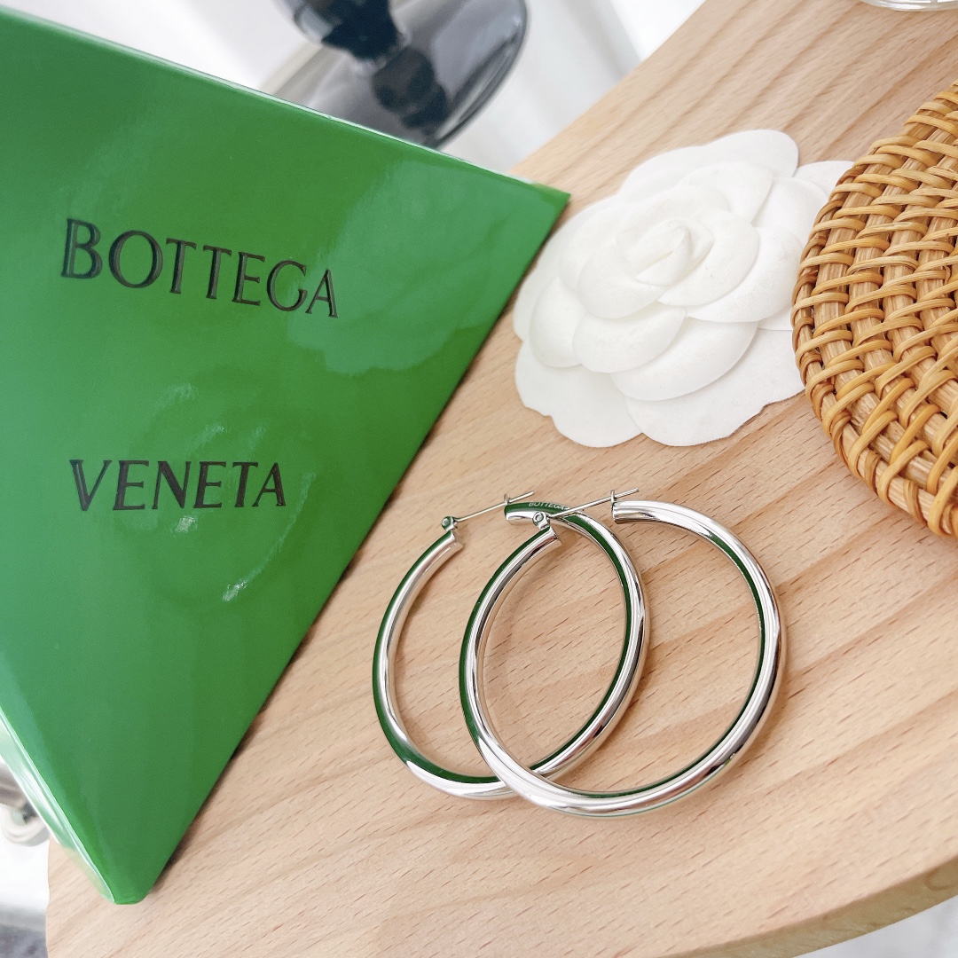 Bottega Veneta Earrings - PerfectKickZ