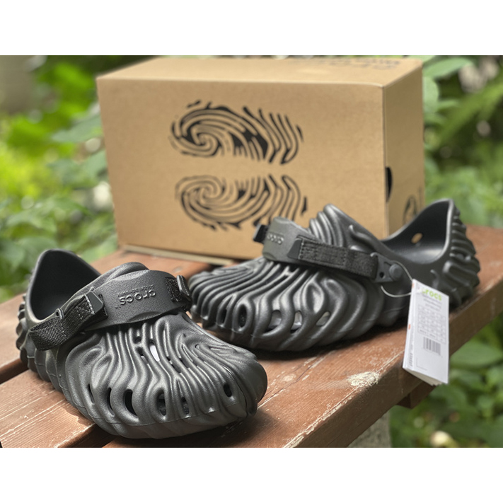 Salehe Bembury × CrocsPollex Clog 