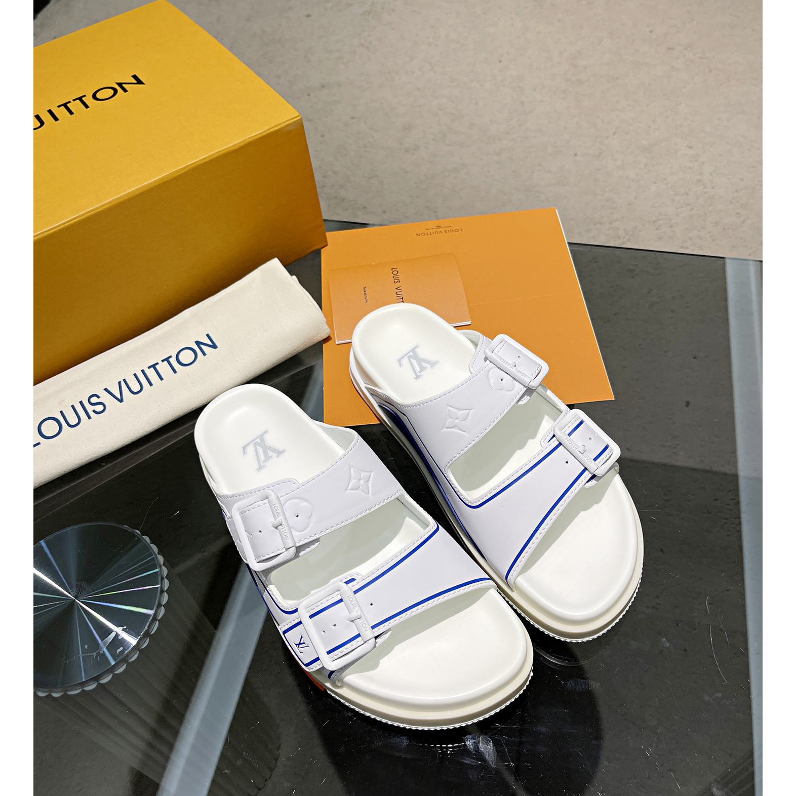 Louis Vuitton Men's Trainer Slippers - PerfectKickZ