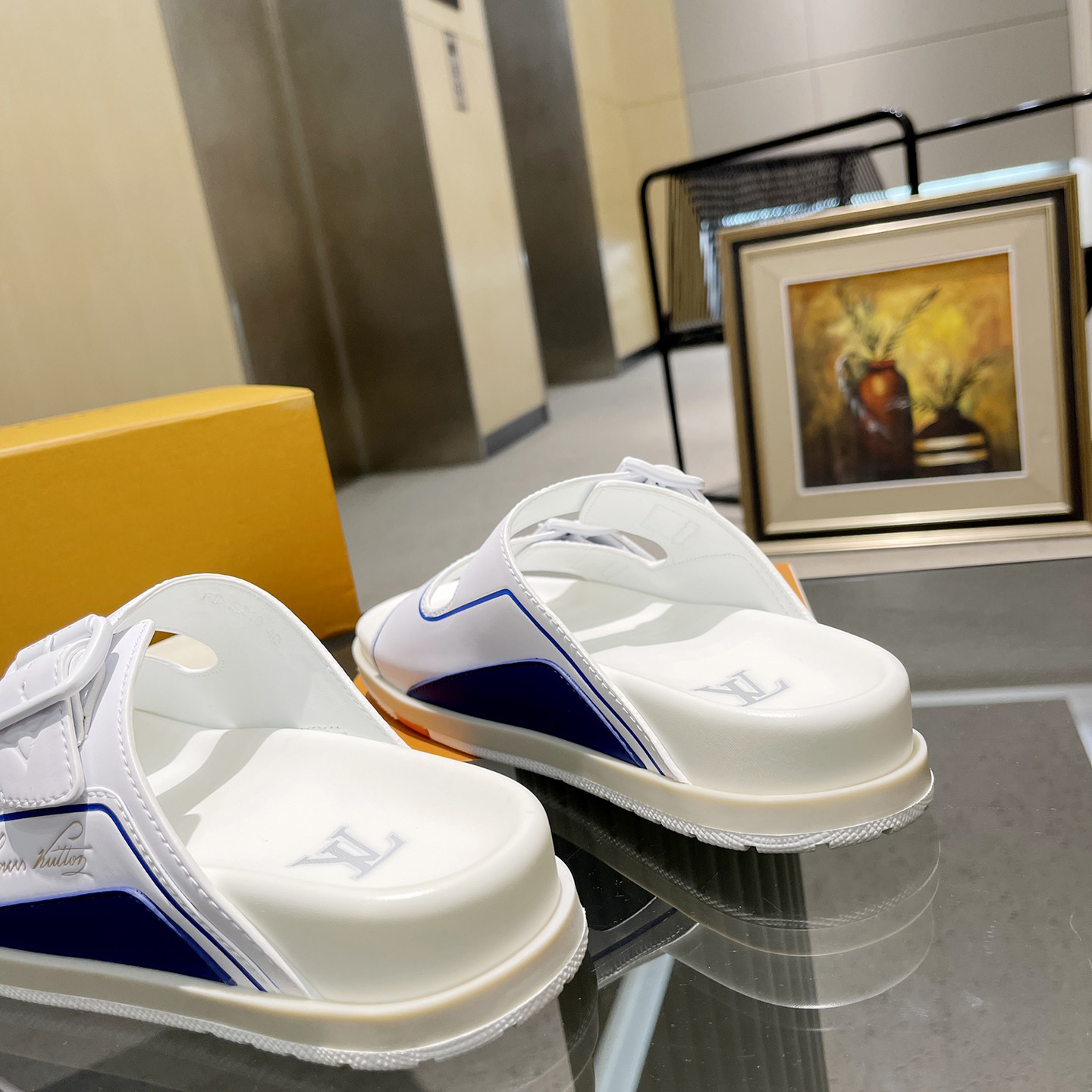 Louis Vuitton Men's Trainer Slippers - PerfectKickZ