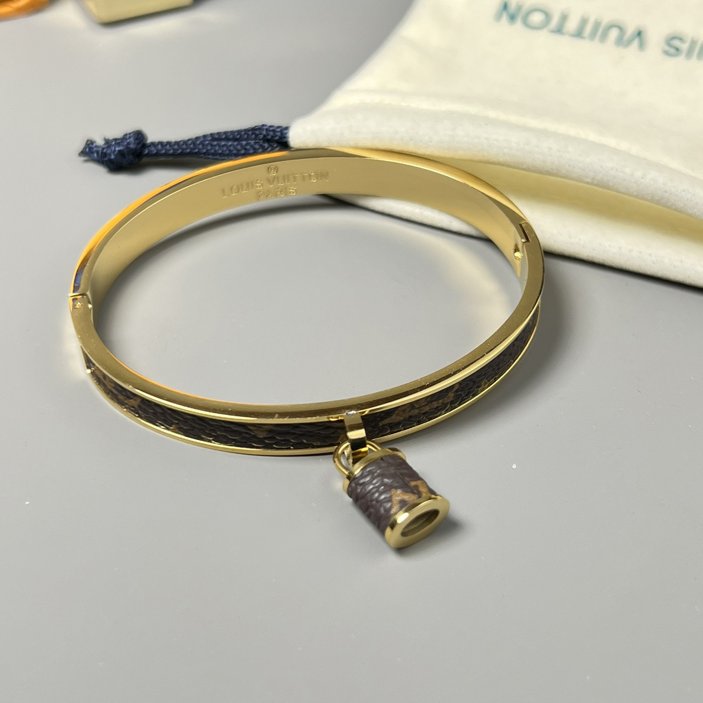 Louis Vuitton Bracelet - PerfectKickZ