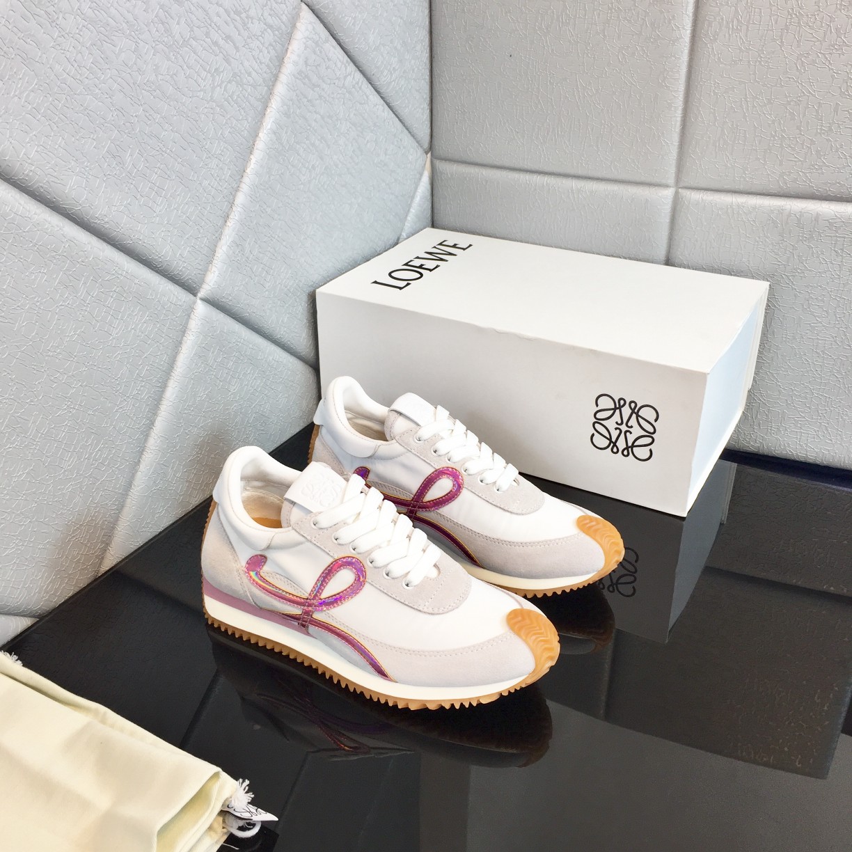 Loewe Flow Runner In Calfskin - PerfectKickZ