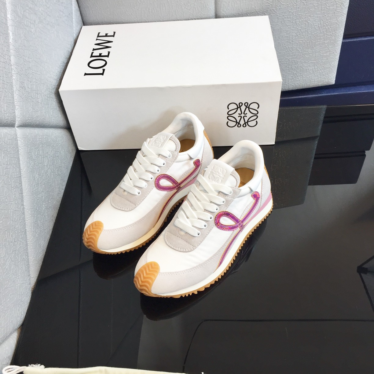 Loewe Flow Runner In Calfskin - PerfectKickZ
