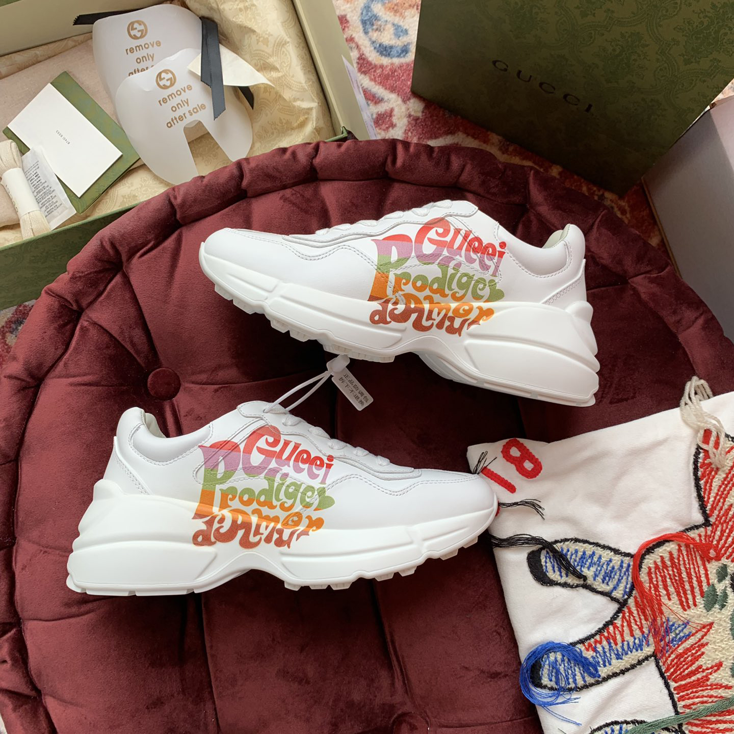 Gucci Men's Rhyton Sneaker In White - PerfectKickZ