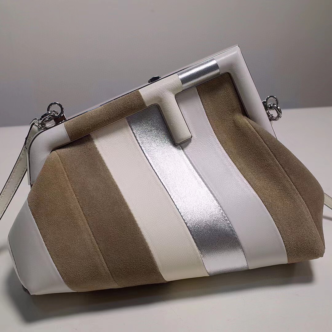 Fendi First Handbag（26-18-9.5cm） - PerfectKickZ