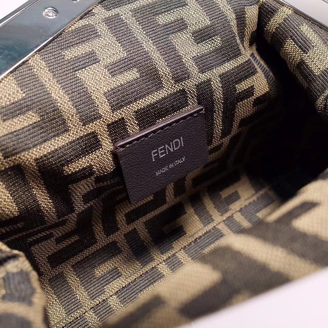 Fendi First Handbag（26-18-9.5cm） - PerfectKickZ