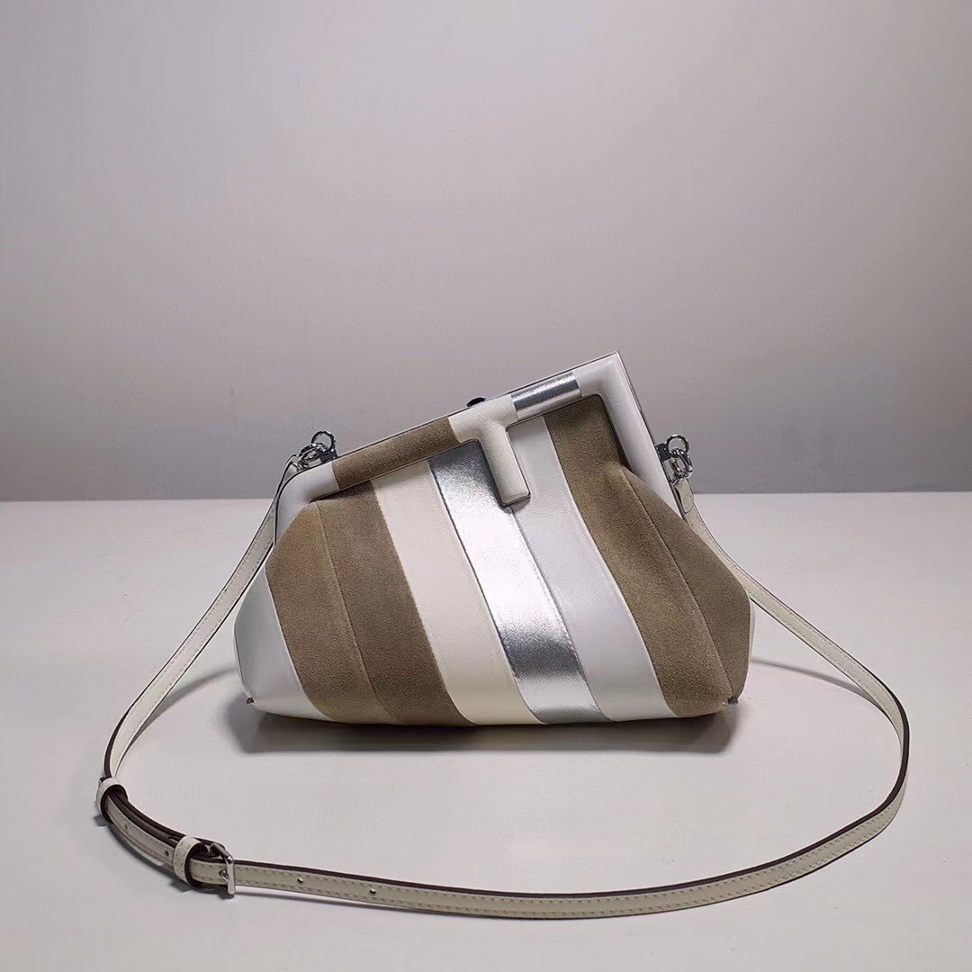 Fendi First Handbag（26-18-9.5cm） - PerfectKickZ