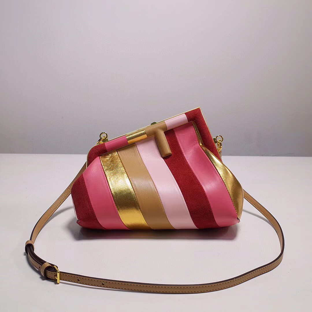 Fendi First Handbag（26-18-9.5cm） - PerfectKickZ