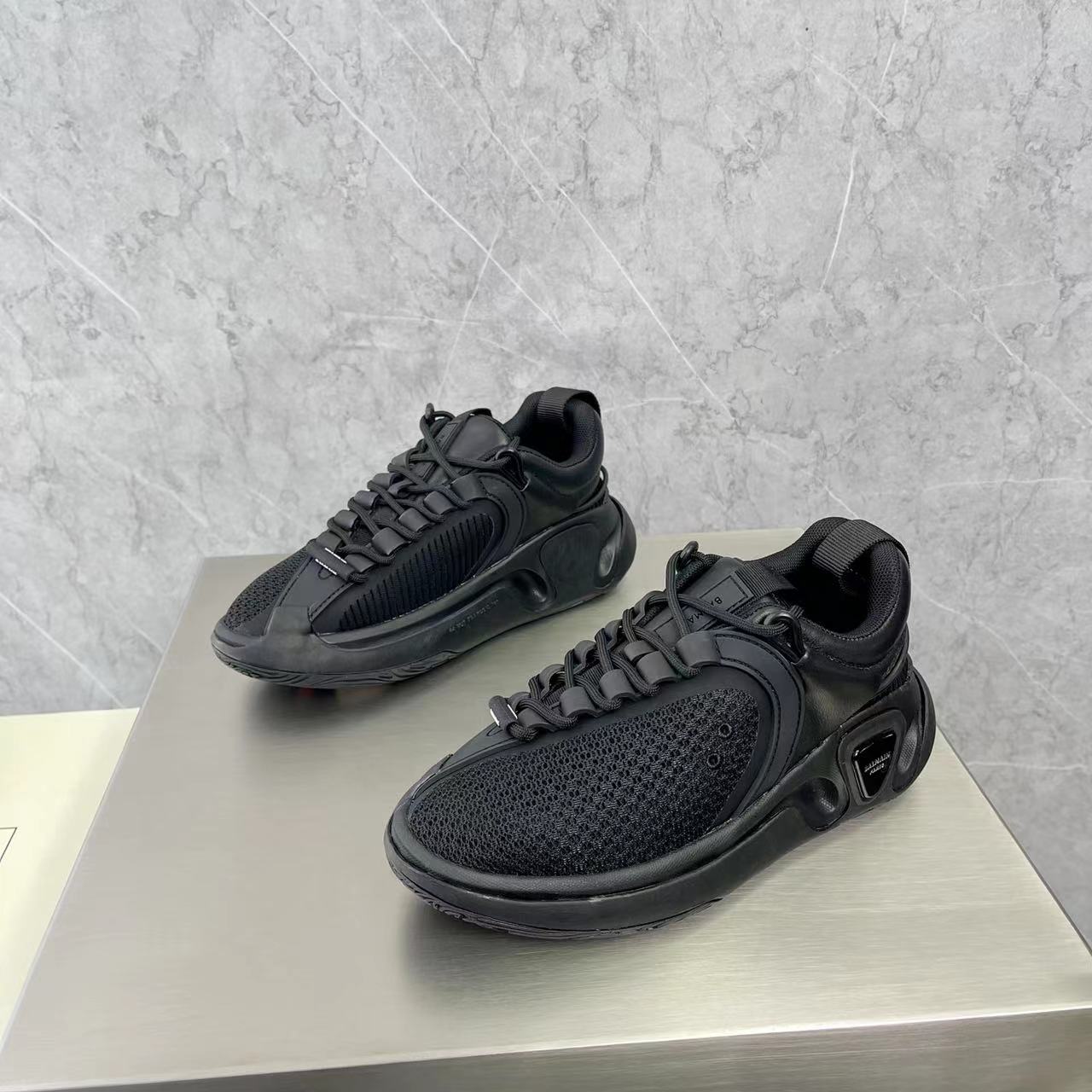 Balmain Bicolor Gummy Leather And Mesh B-Runner Sneakers - PerfectKickZ
