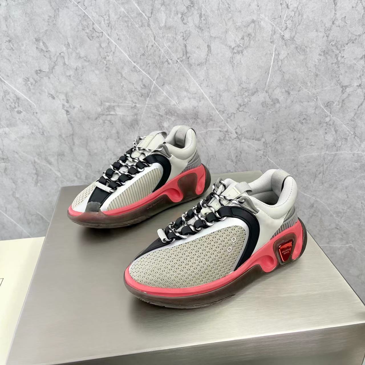 Balmain Bicolor Gummy Leather And Mesh B-Runner Sneakers - 