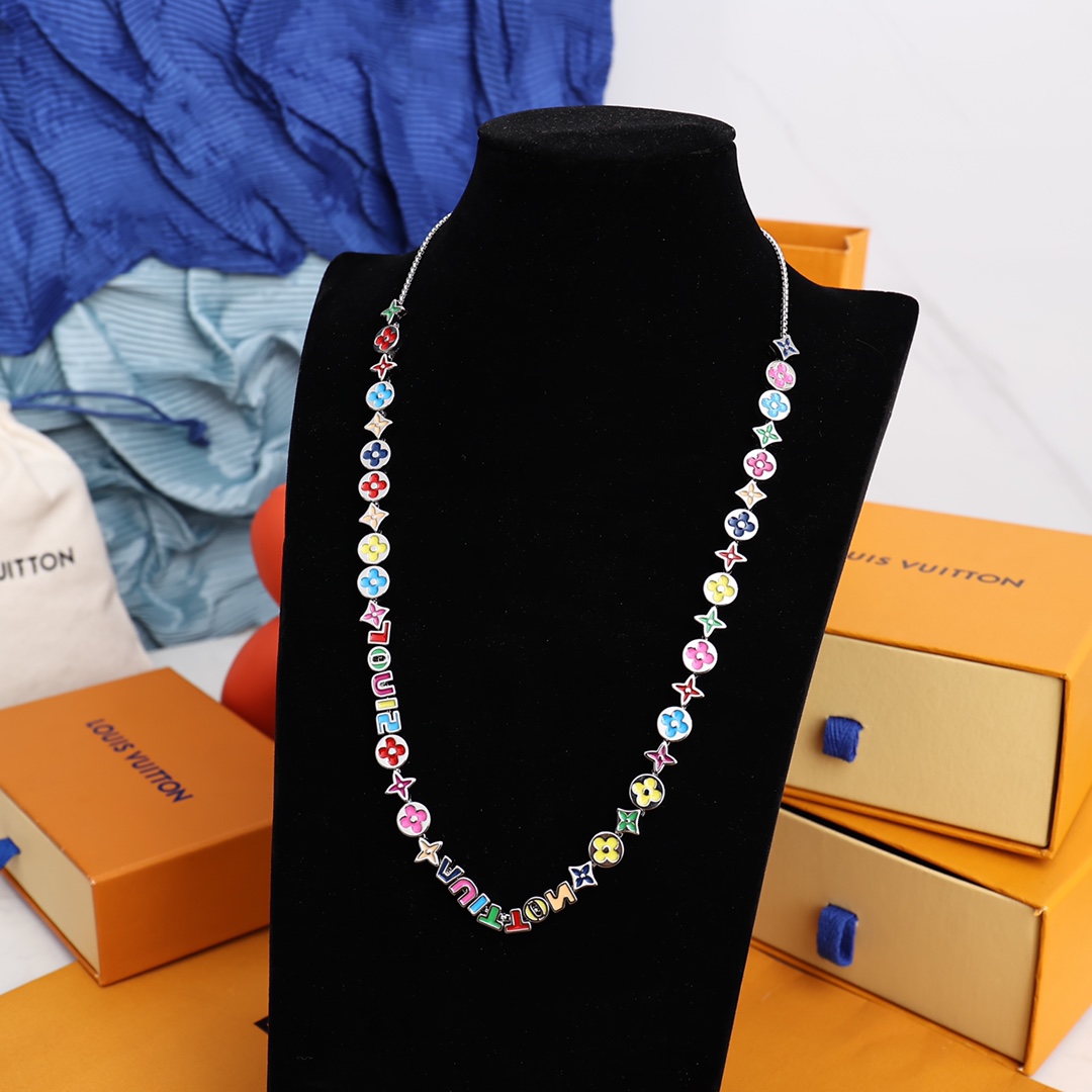 Louis Vuitton MP3281 Monogram Party Necklace - PerfectKickZ