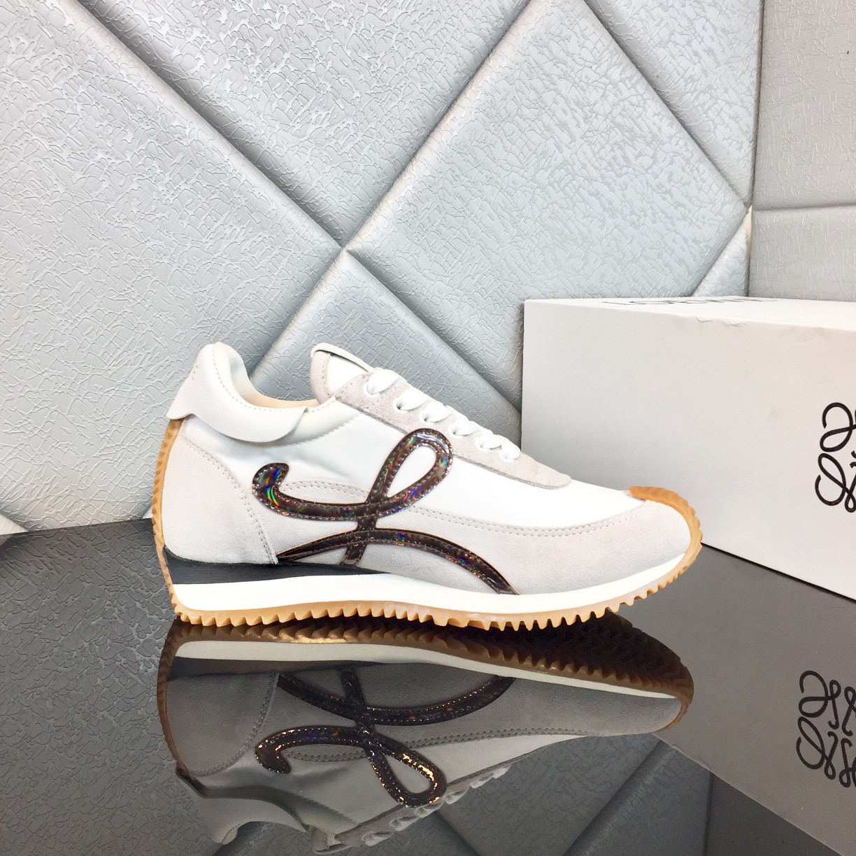 Loewe Flow Runner In Calfskin - PerfectKickZ