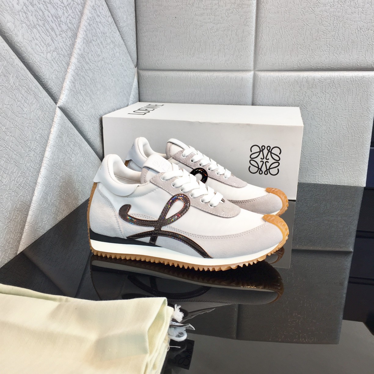Loewe Flow Runner In Calfskin - PerfectKickZ