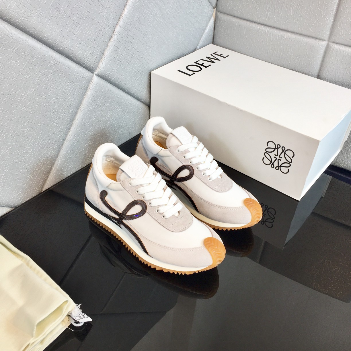 Loewe Flow Runner In Calfskin - PerfectKickZ