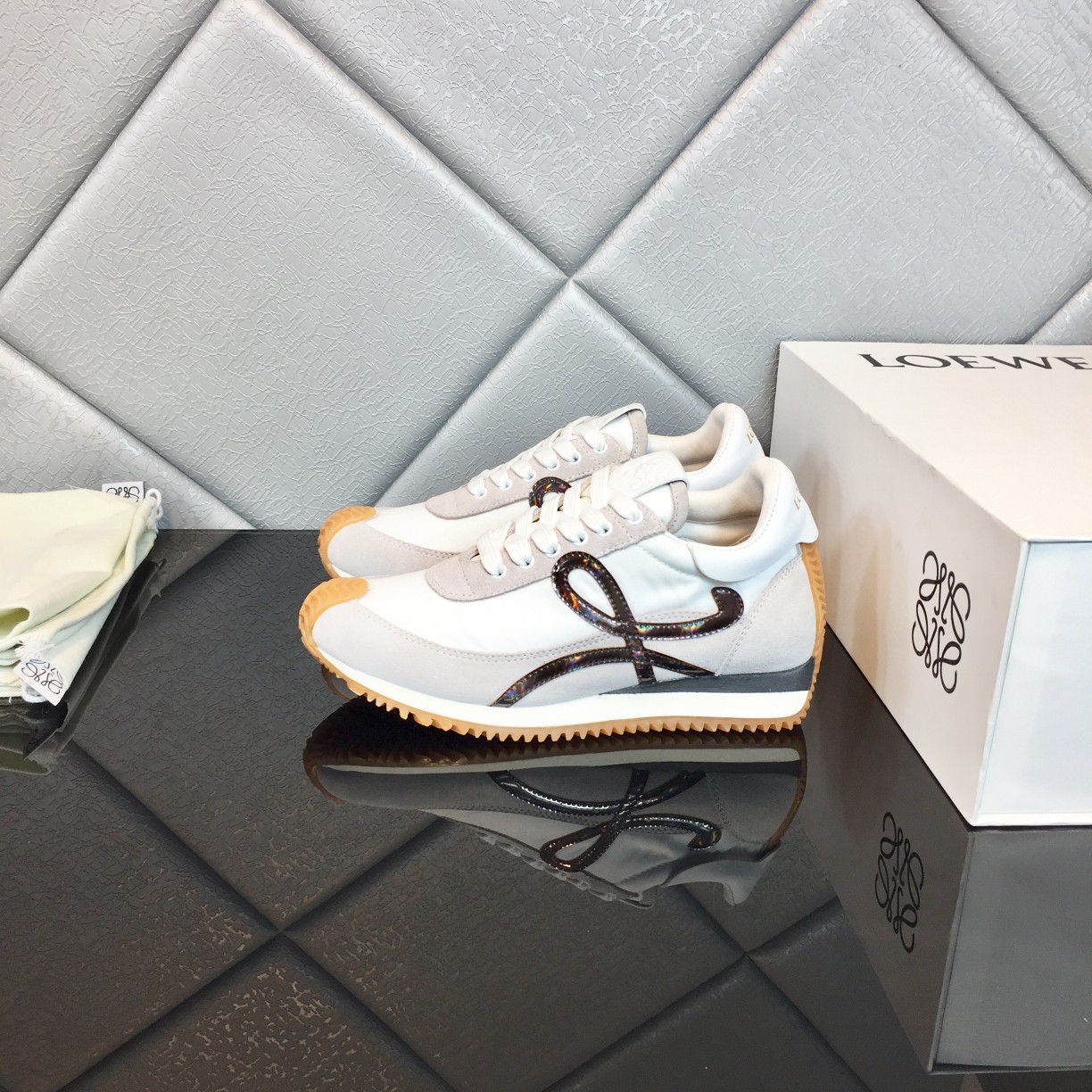 Loewe Flow Runner In Calfskin - PerfectKickZ