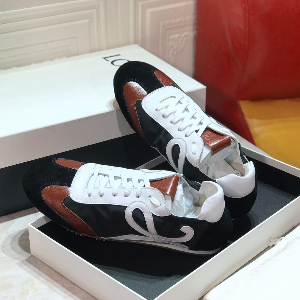 Loewe Ballet Runner In Nylon And Calfskin - 