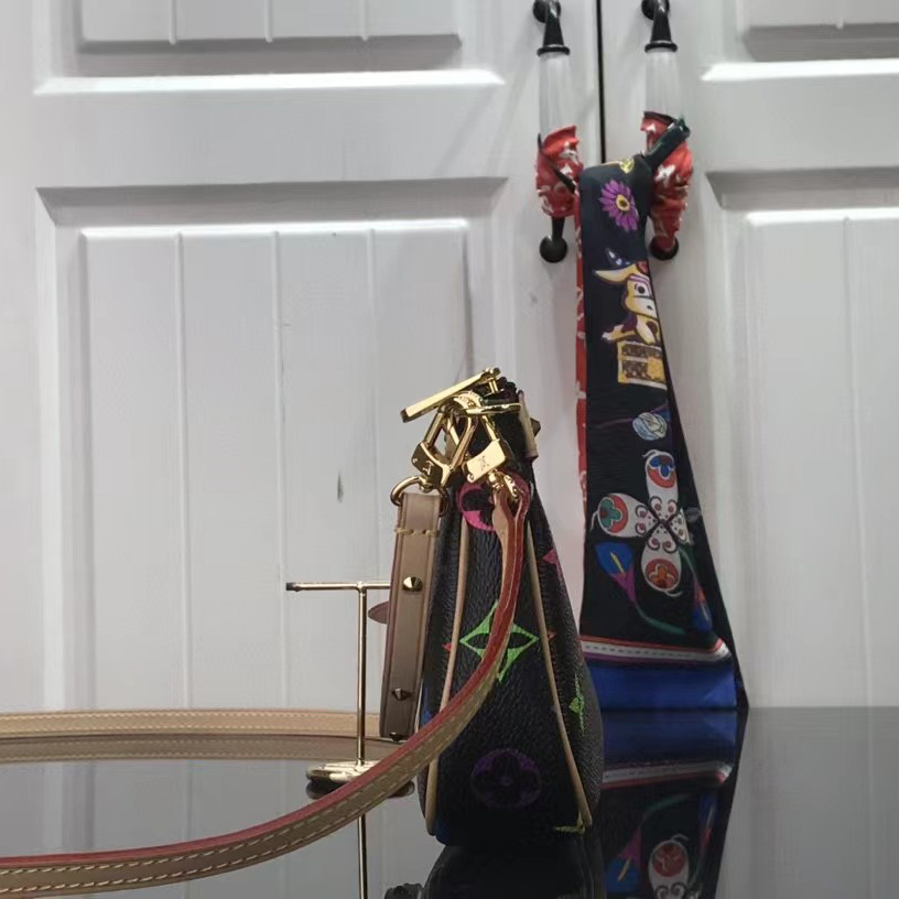 Louis Vuitton Monogram Shoulder Bag（21-13-3cm） - PerfectKickZ