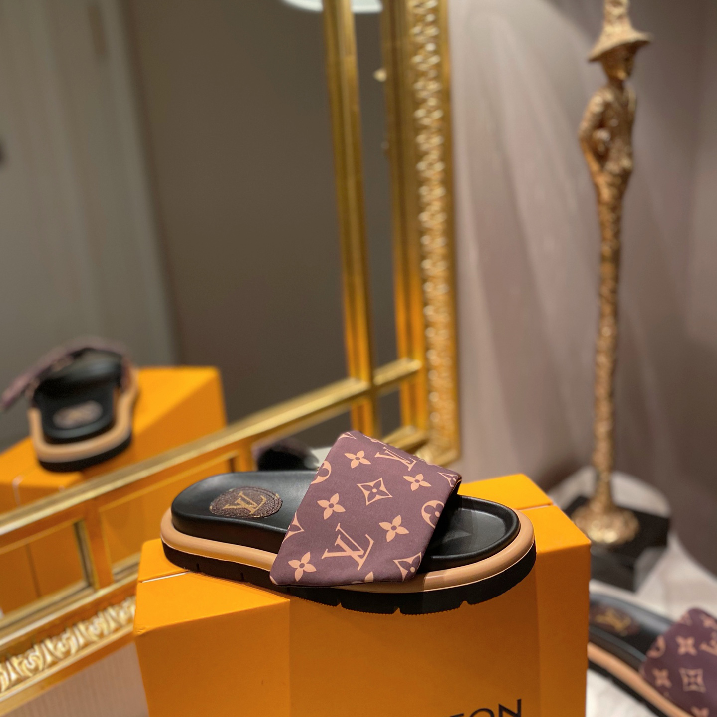 Louis Vuitton Pool Pillow Comfort Mules - 