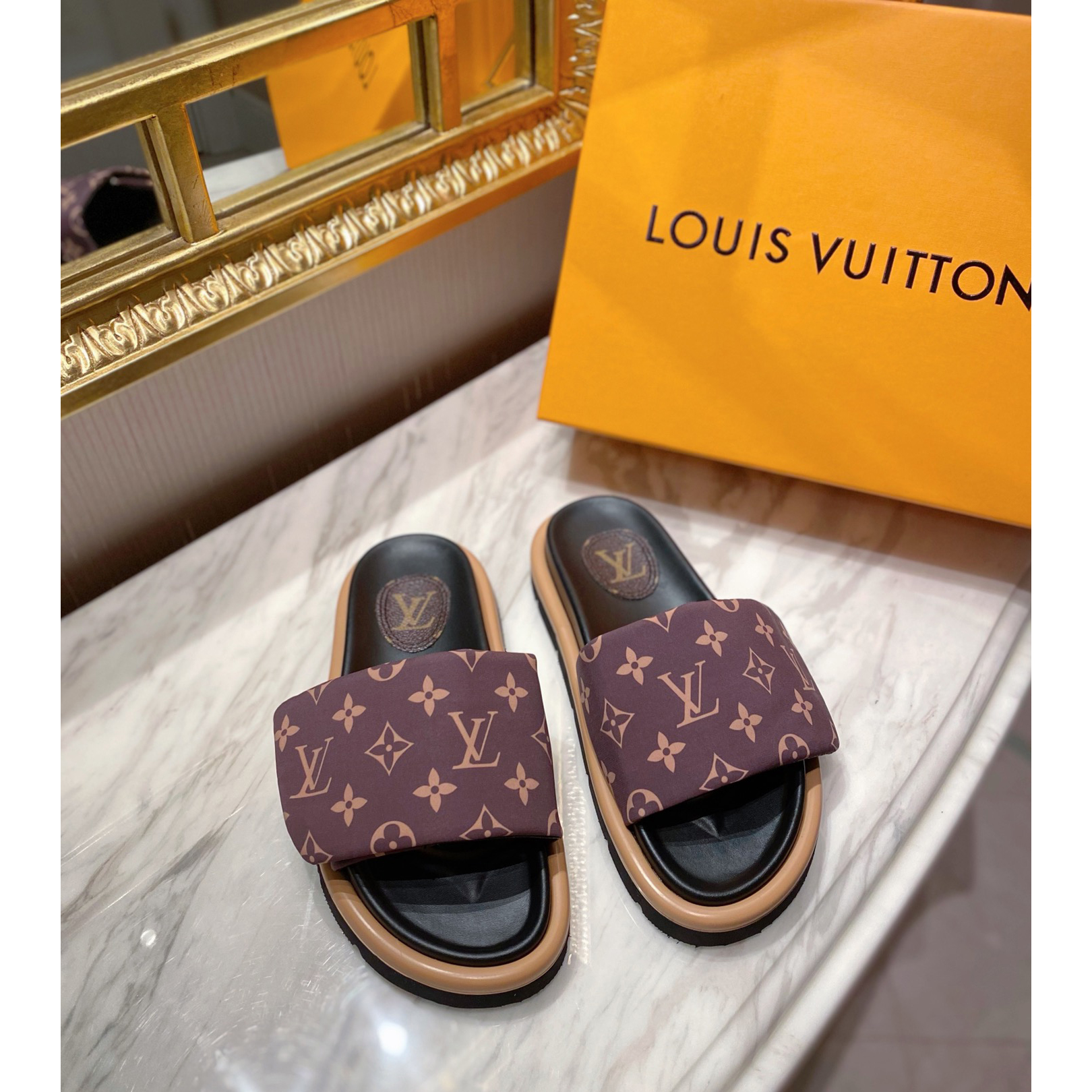 Louis Vuitton Pool Pillow Comfort Mules - 