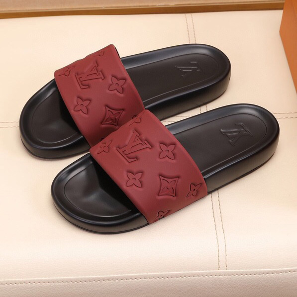 Louis Vuitton Monogram Slippers - 