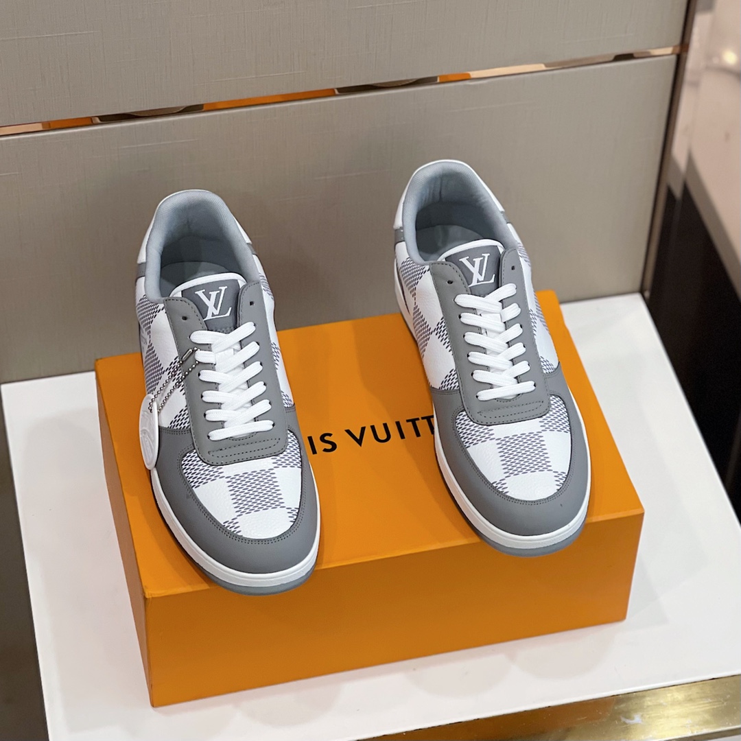 Louis Vuitton Men's Rivoli Sneaker - PerfectKickZ